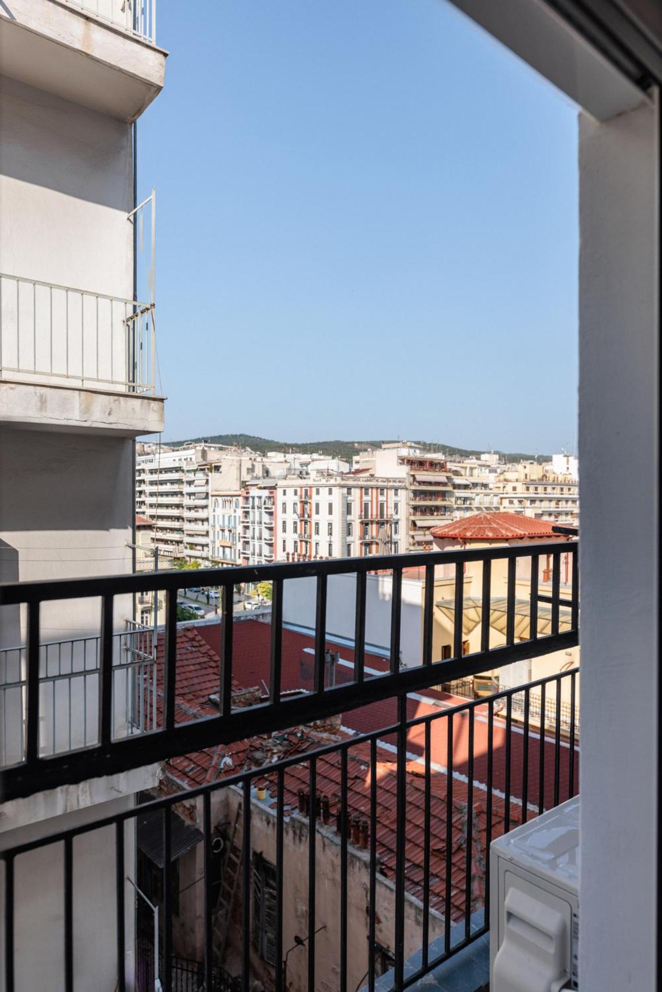 Liv 9 Residence Tesalonika Bagian luar foto