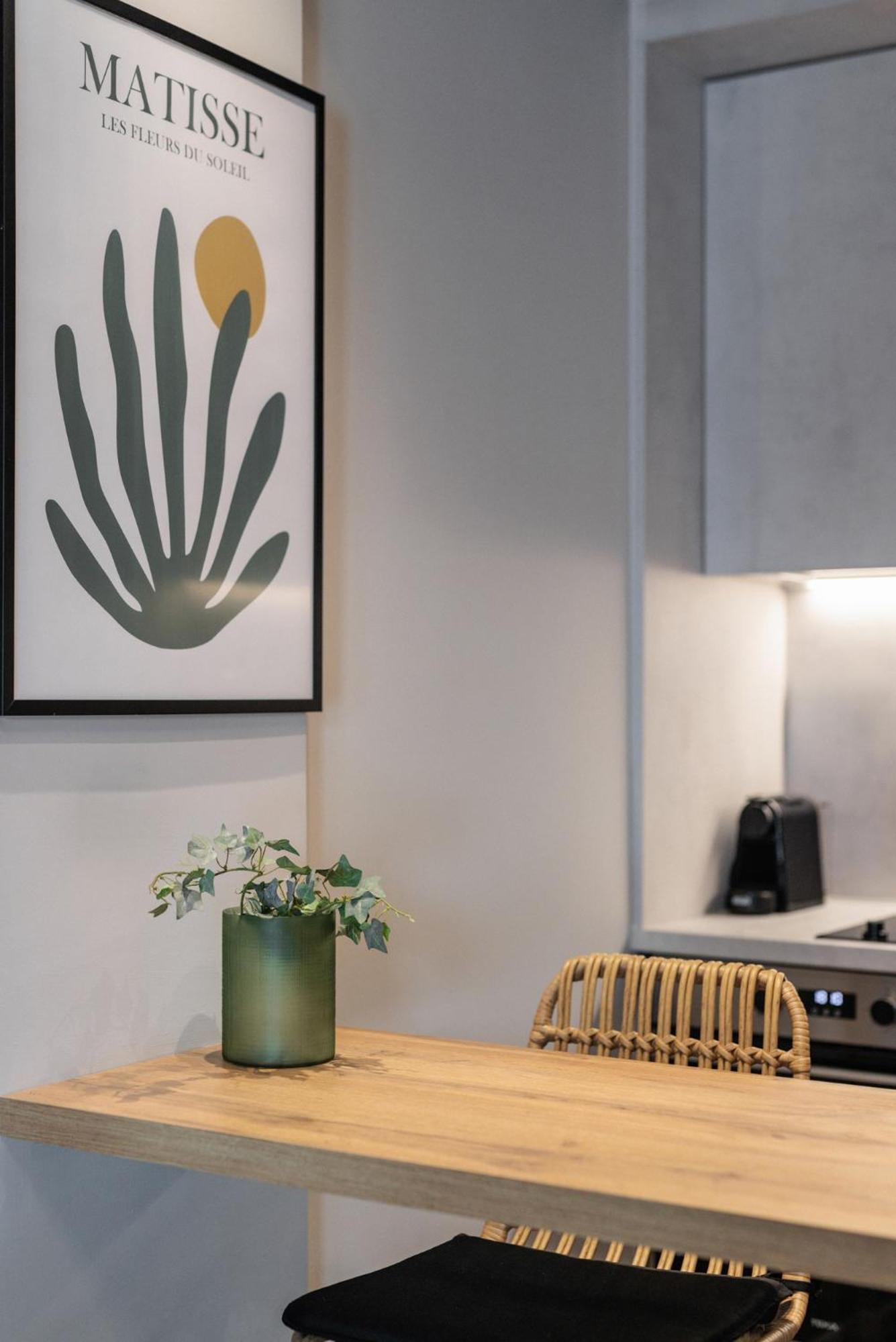 Liv 9 Residence Tesalonika Bagian luar foto